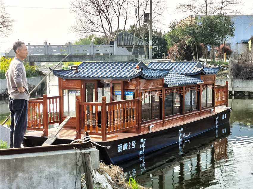 12米畫(huà)舫（武漢）